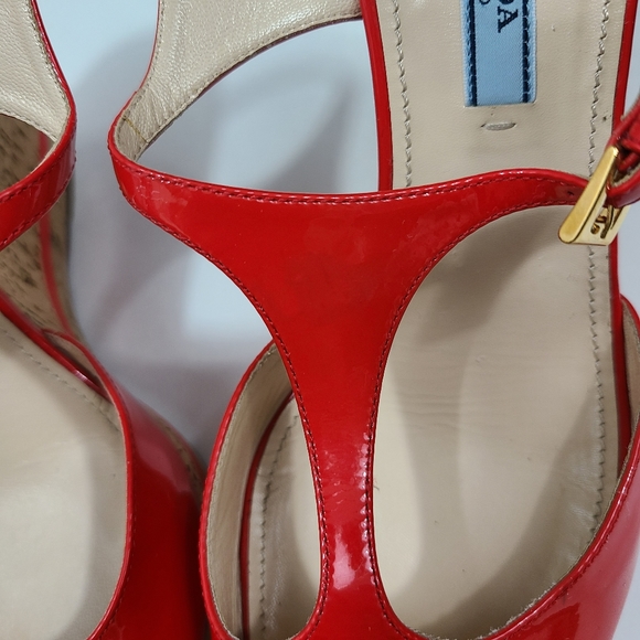 Prada Alaia Red Patent Leather Cork Wedge Heels - Picture 10 of 13